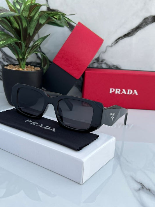 Prada Milano Black & Black  Unisex
